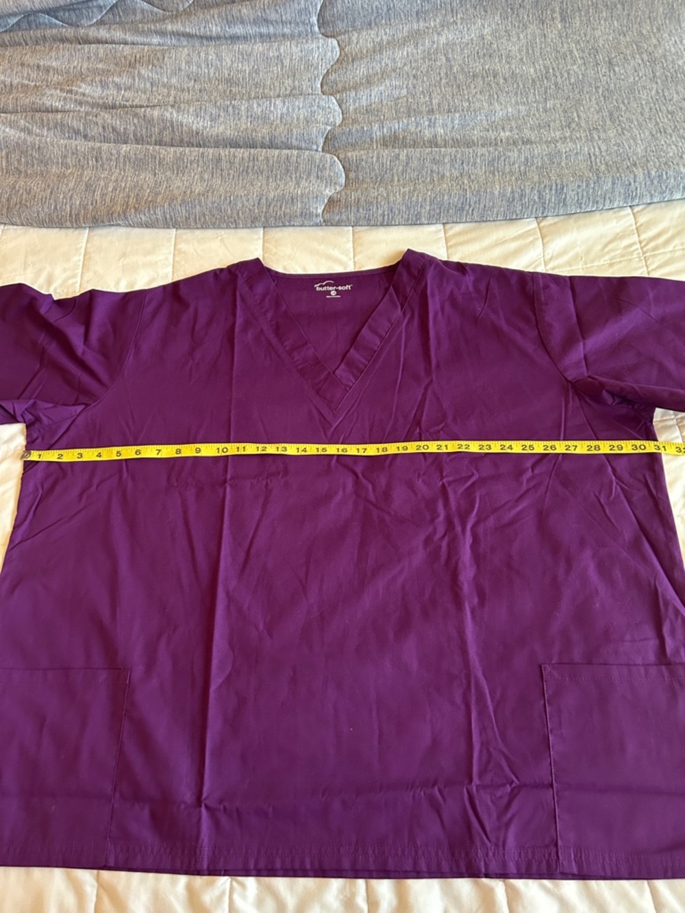 NWT Butter-Soft Women's V-Neck Scrub Top in Purple 3X - Picture 6 of 6